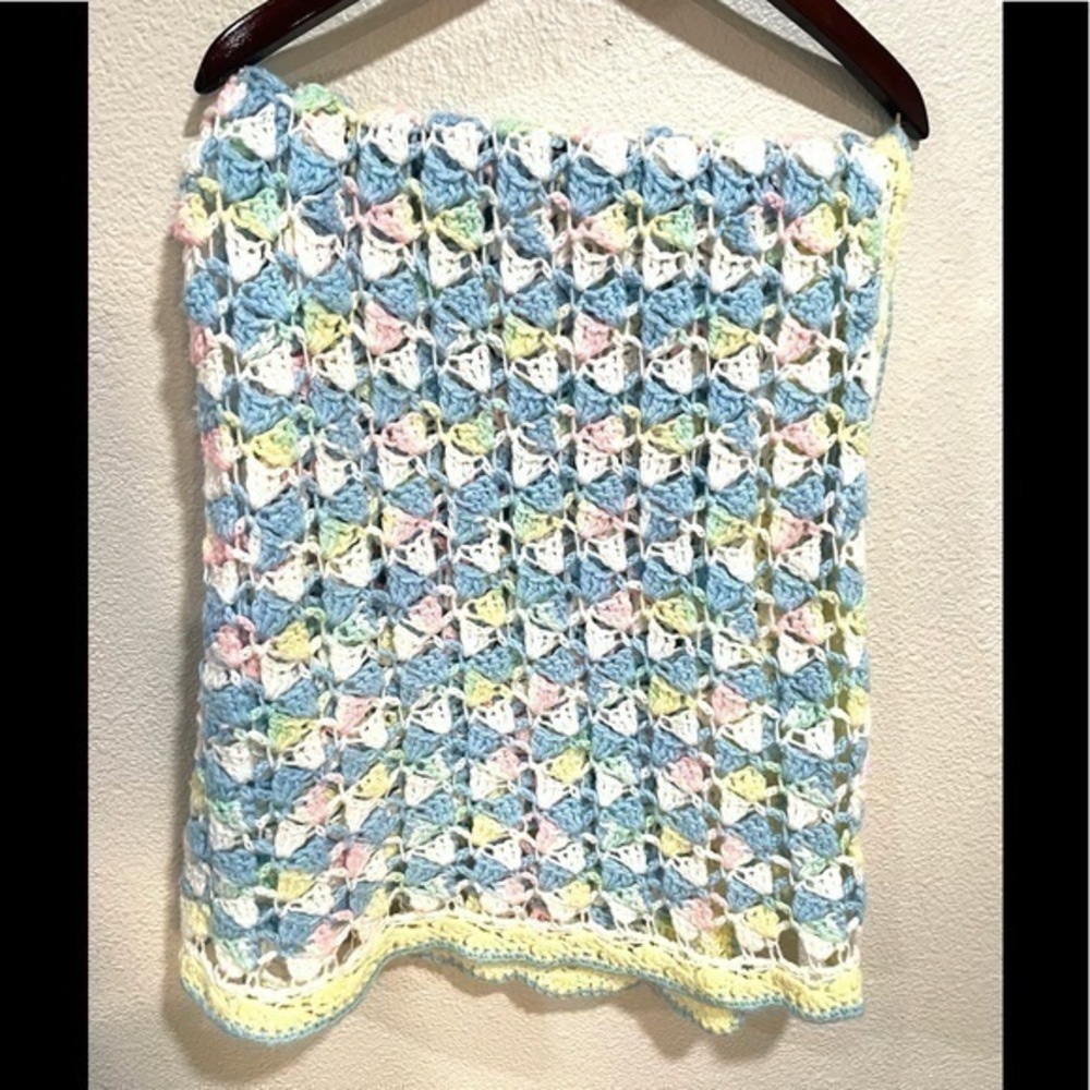 HANDMADE granny Crochet baby blanket multicolor knitted